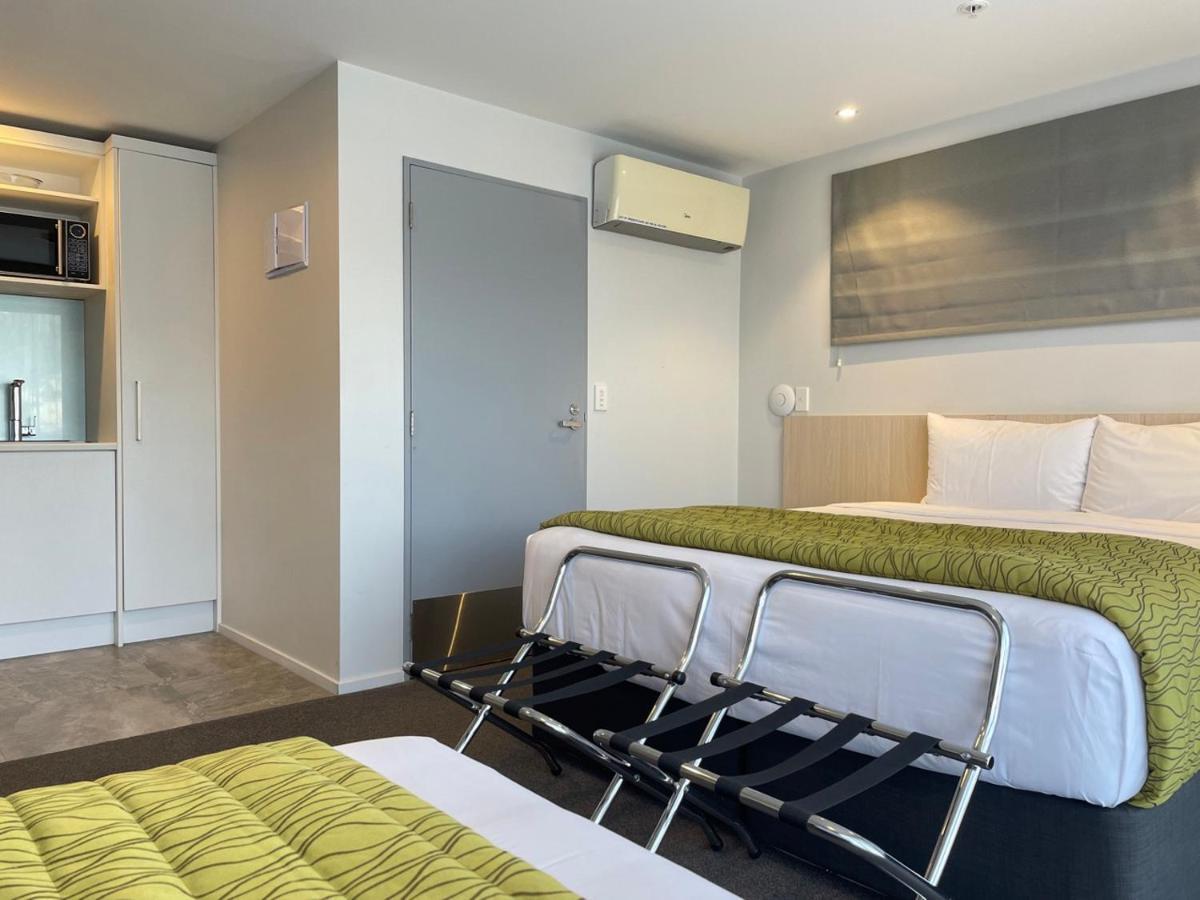 2 オン ホワイトレイ モーテル クライストチャーチ エクステリア 写真 A studio apartment in New Zealand