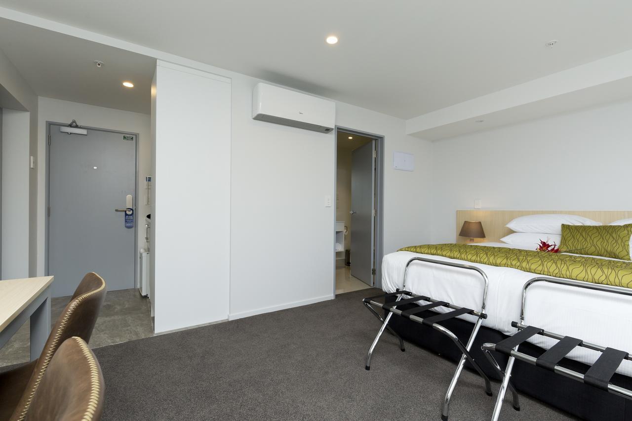 2 オン ホワイトレイ モーテル クライストチャーチ エクステリア 写真 A typical room at the hotel