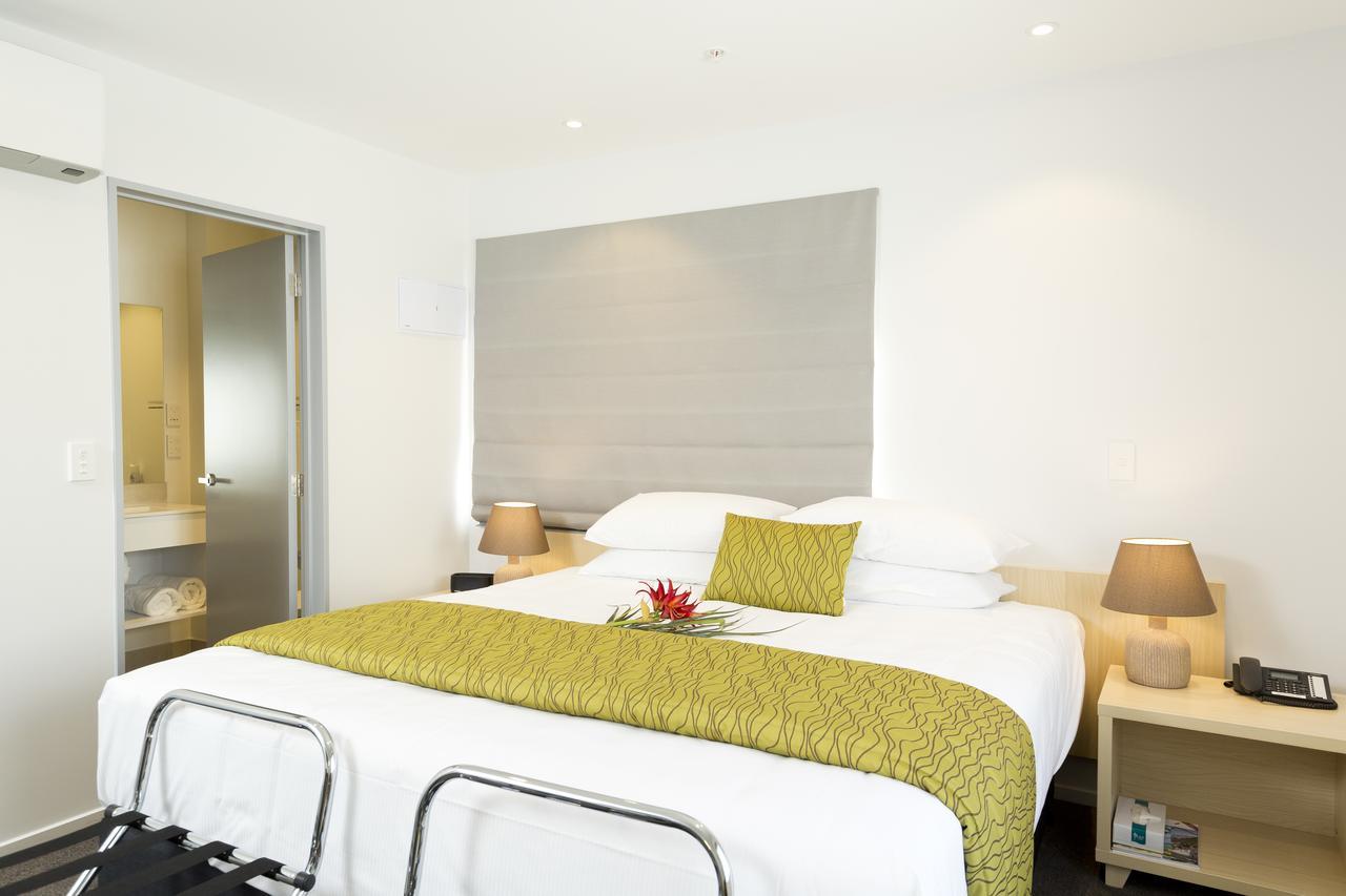 2 オン ホワイトレイ モーテル クライストチャーチ エクステリア 写真 A bedroom at the hotel